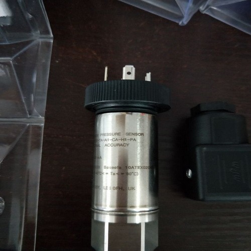 壓力變送器PTX5072TAA1CAH1PA  0-1bar ABS。。_調(diào)整大小